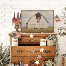 White Barn Of The Heartland