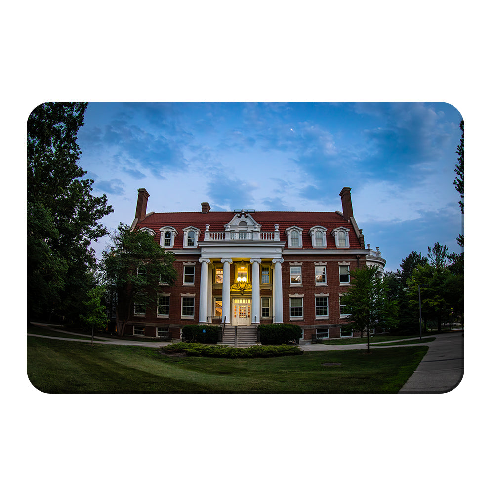 Iowa State Cyclones - Twilight Mansion